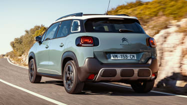 Citroen C3 Aircross - rear tracking