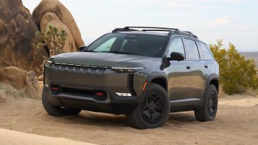 Jeep Wagoneer S Trailhawk concept front 3/4