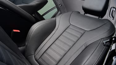 BMW X3 - seats