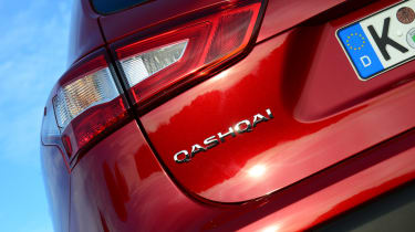 Nissan Qashqai Tekna 2014 badge
