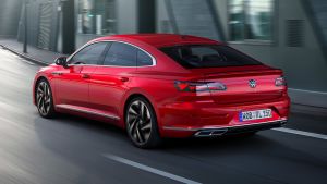 Volkswagen%20Arteon%20facelift%202020-3.jpg