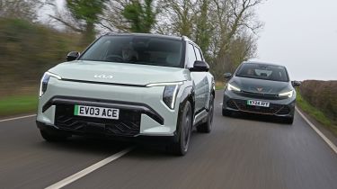 Kia EV3 and Cupra Born - front tracking