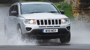 Jeep Compass puddle