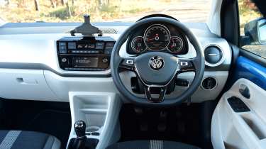 Volkswagen up! - dashboard