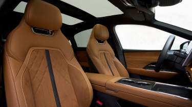Mazda 6e - front seats
