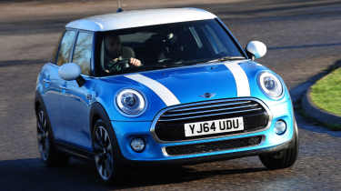MINI Cooper R56 - front cornering
