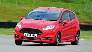 Ford Fiesta ST Mountune - front cornering