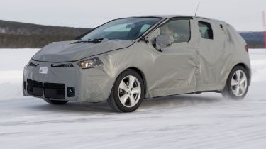 Renault Clio prototype front tracking