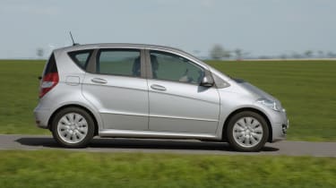 Mercedes A-Class panning