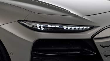 Audi A6 e-tron Sportback - front light