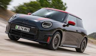 MINI John Cooper Works Electric - front