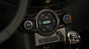Ford Fiesta facelift dials