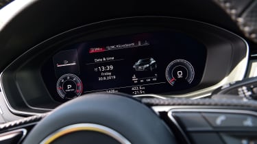 Audi A4 - dials