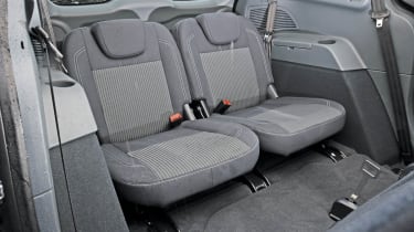Ford Grand C-MAX rear seats