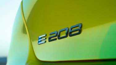 Peugeot e-208 - rear badge