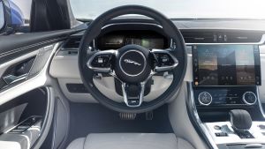 New%20Jaguar%20XF%202020-3.jpg