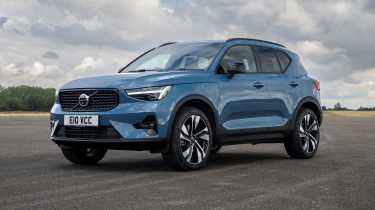 Volvo XC40 - front tracking