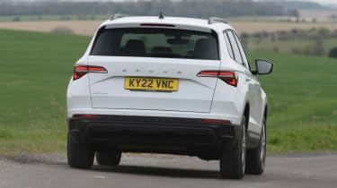 Skoda Karoq facelift - rear action
