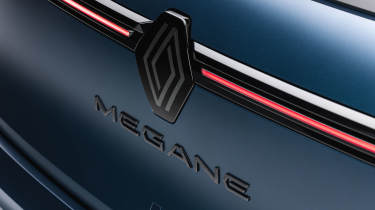 Renault Megane facelift - rear badge