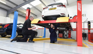 MOT test feature - header