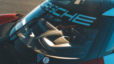 Porsche Mission R concept - front windscreen