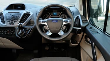 Ford Tourneo Custom 2.2 TDCi interior