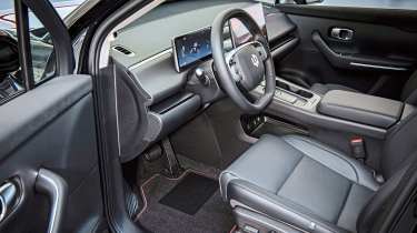 Leapmotor i C10 Irmscher - interior