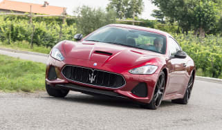 Maserati GranTurismo - front