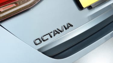 Skoda Octavia vRS - Octavia badge
