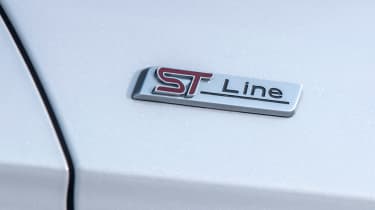 Ford Edge - ST Line badge