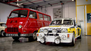 extremes of Renault cars