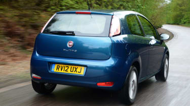 Fiat Punto rear tracking
