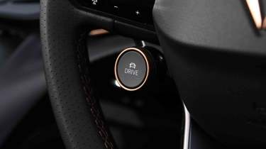 Cupra Tavascan –  drive mode button