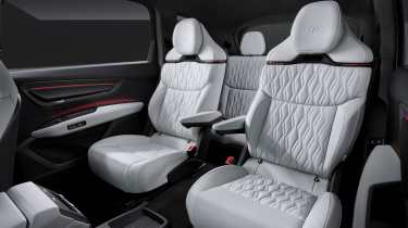 Audi Q9 - seats