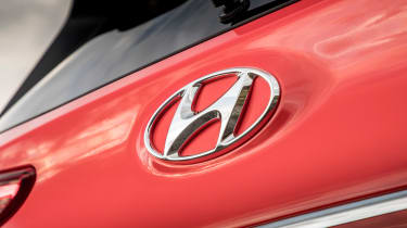 Hyundai Kona - Hyundai logo
