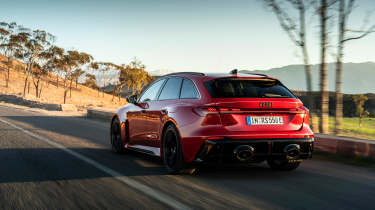 Audi RS 5 Avant - rear action