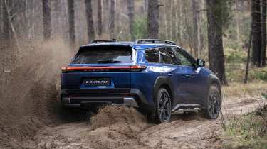Subaru E-Outback - rear off-road