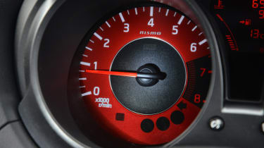Nissan Juke Nismo 4WD dials