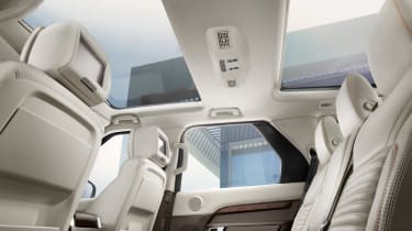 Land Rover Discovery 2017 - official sunroof