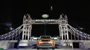 Land Rover Discovery launch - bridge