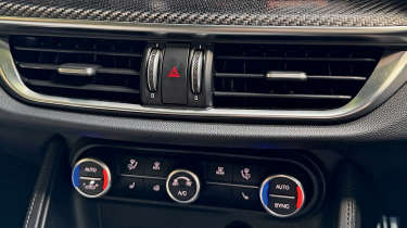 Alfa Romeo Stelvio Quadrifoglio - vents
