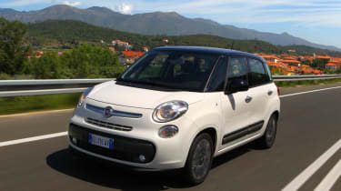 Fiat 500L 1.4 MultiAir 2014 front tracking