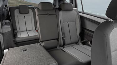 seat tarraco interior rear seats