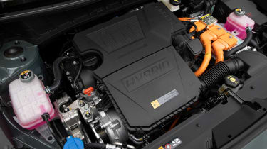 Kia Niro Hybrid - engine