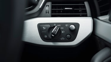 Audi A5 Coupe - headlight controls