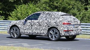 Audi%20Q5%20spy%20shot-4.jpg