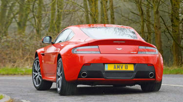 Aston Martin V8 Vantage rear cornering