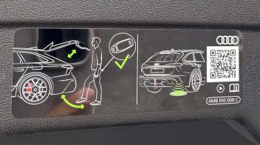 New Audi RS 6 Avant sticker int he RS 5