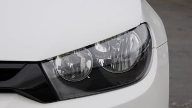 Volkswagen Scirocco GT TDI light