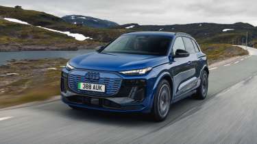 New Audi Q6 e-tron - front tracking 